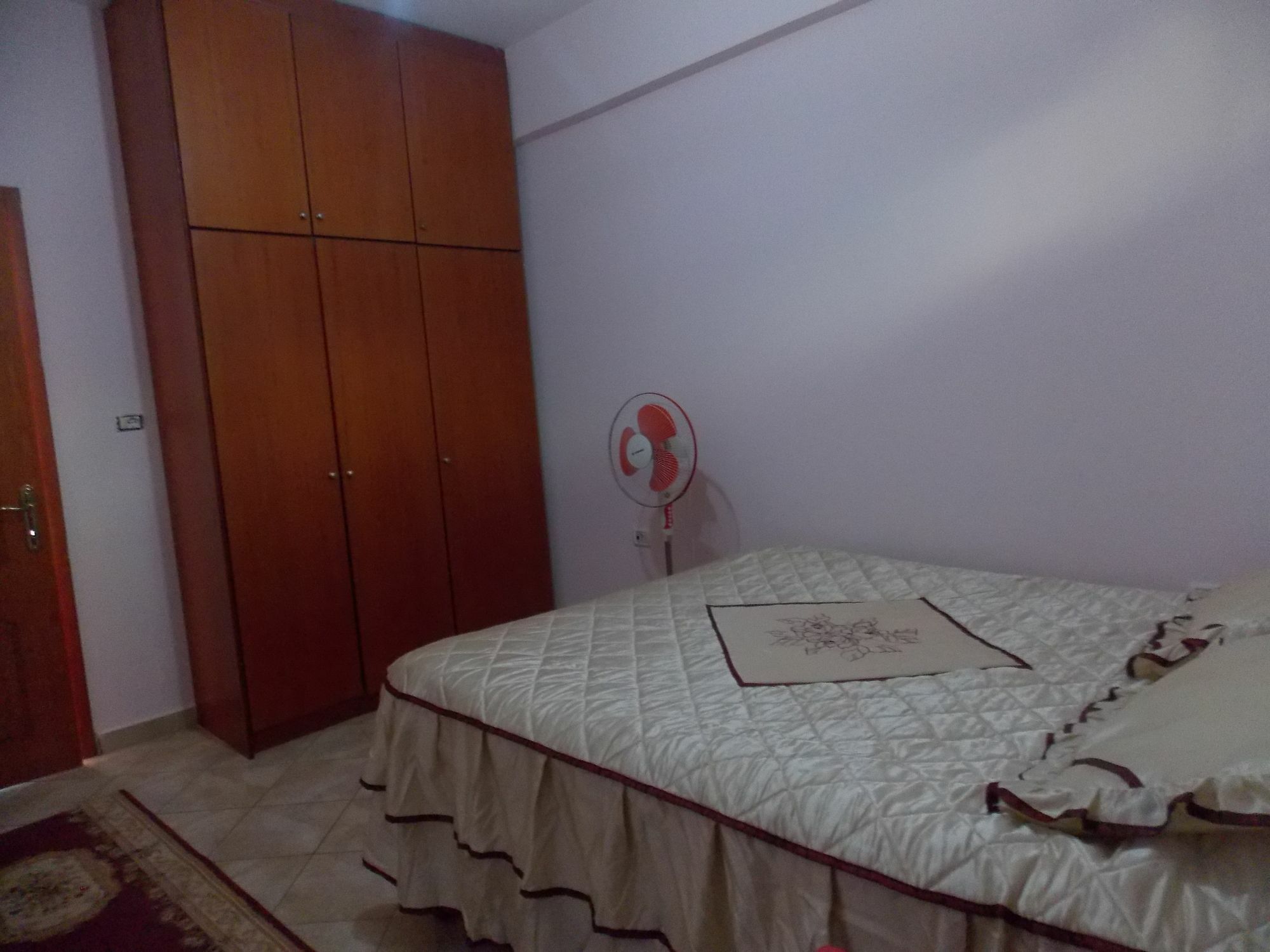 Bebi Hotel And Apartments Sarandë Buitenkant foto